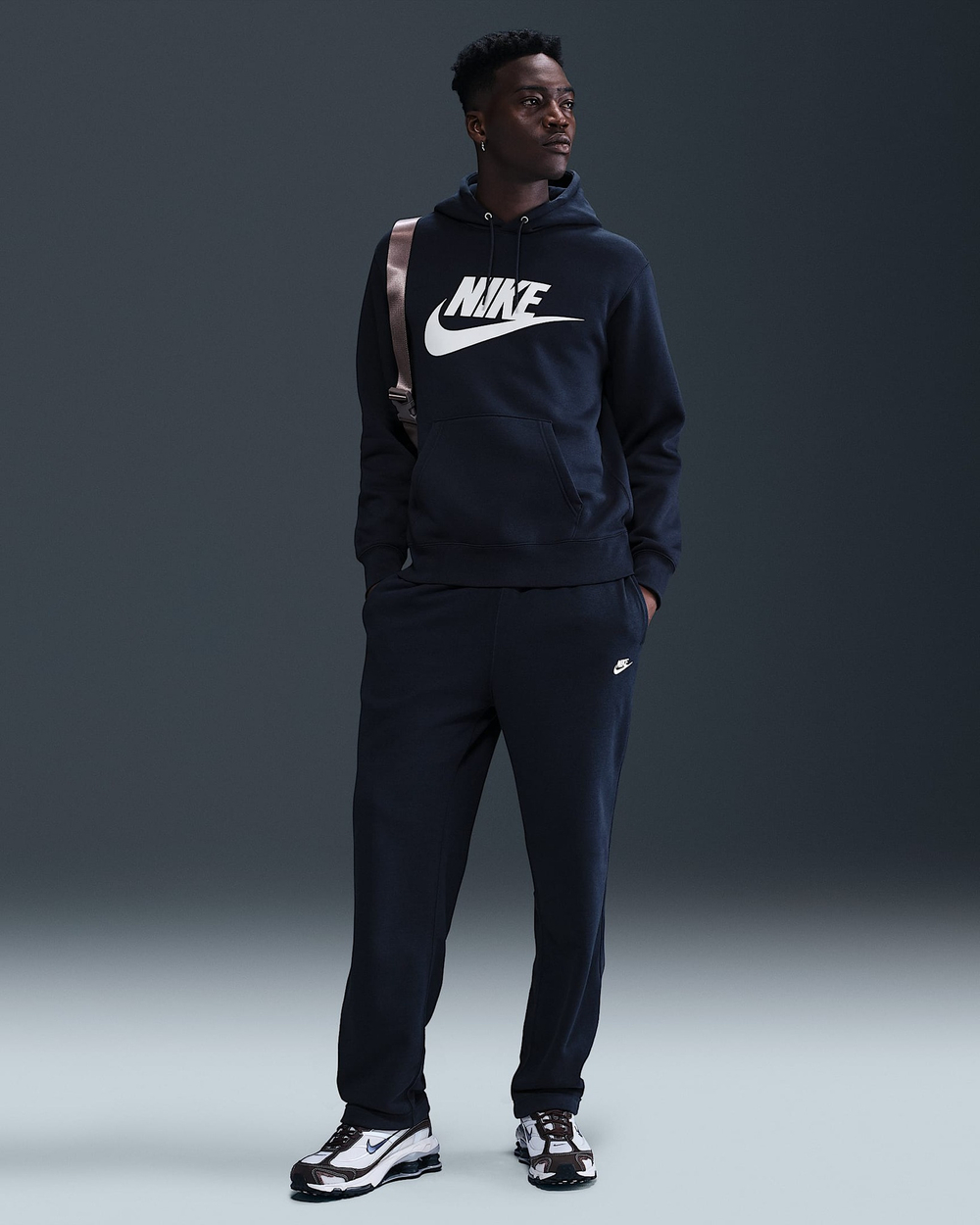 Толстовка мужская NIKE M NK CLUB BB PO GFX HOODIE