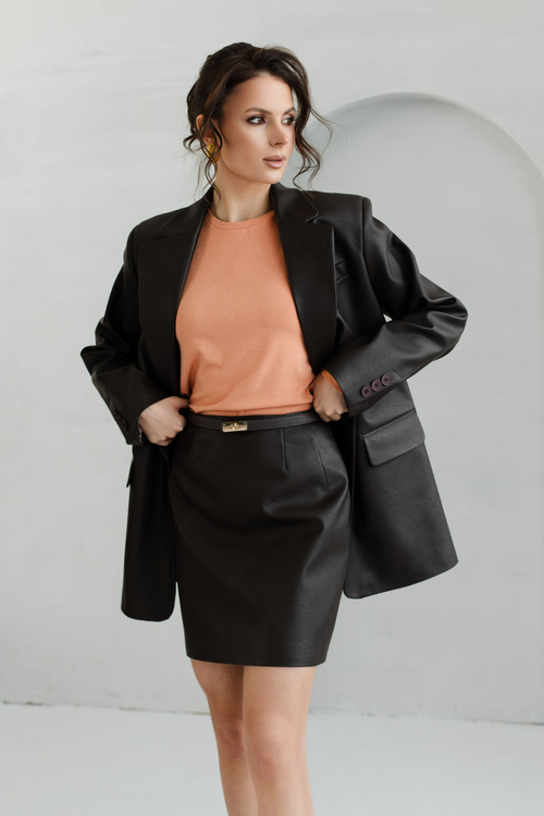 Юбка из эко-кожи мини темно-коричневая