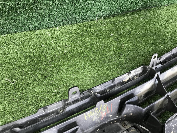 Решетка радиатора Lexus RX 3 AL10 (2012-2015)