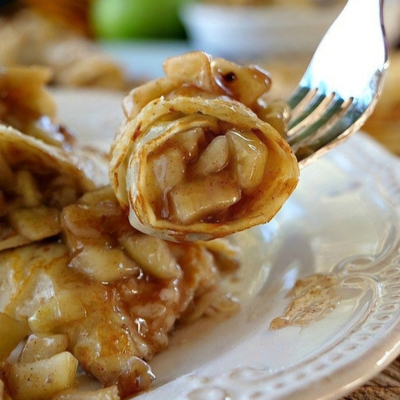 Блины с карамелизованным яблоком, полуфабрикат