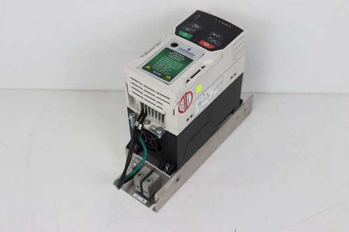 Control Techniques M300-012 00042 A + EMC-FILTER 4200-1000