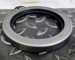 Сальник 958747