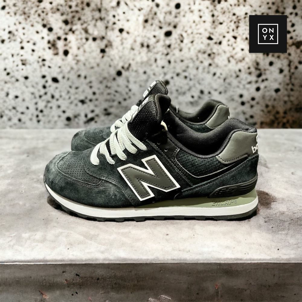 New Balance 574 • Dark Blue