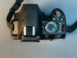 Nikon D3100 Kit 18-55mm 1000 кадров пробега