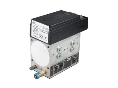 Газовый клапан Kromschroder CG20R03-D2W5WZZ, в сборе