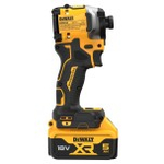 Дрель-шуруповерт аккумуляторная DeWALT DCF 850 P2T ударный, бесщеточный DCF850P2T