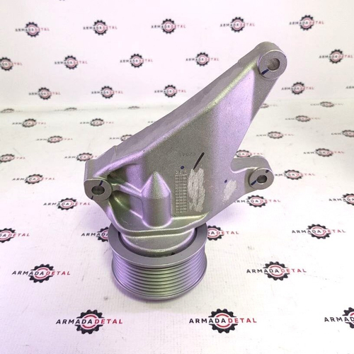 Шкив ролик опорный обводной с кронштейном | 320/08588; 320/08724 | Aries