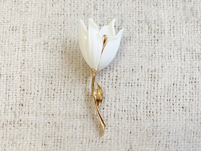 Брошь, р. 7,5х3 см