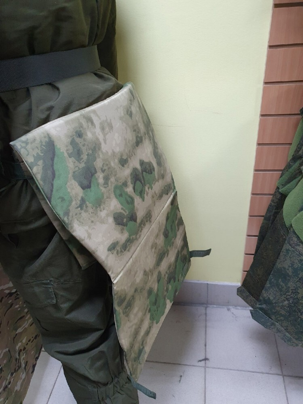 Сиденье - пятиточечник складное пиксель цифра