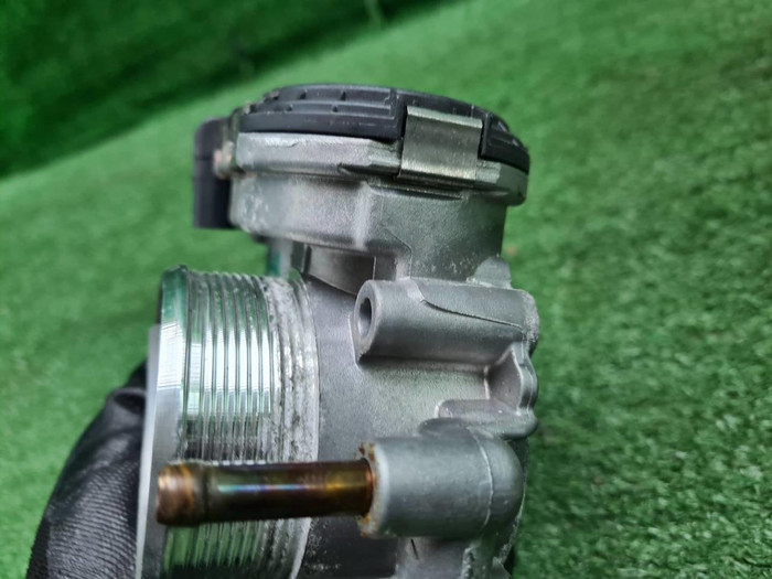 Дроссельная заслонка Range Rover Evoque 2 (18-нв)