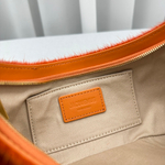 Jacquemus Le Bisou 27 cm