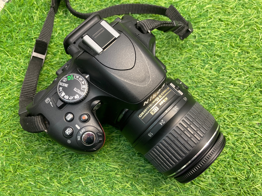 Nikon D5100 + ED 18-55mm 3.5-5.6G II 6.000 кадров