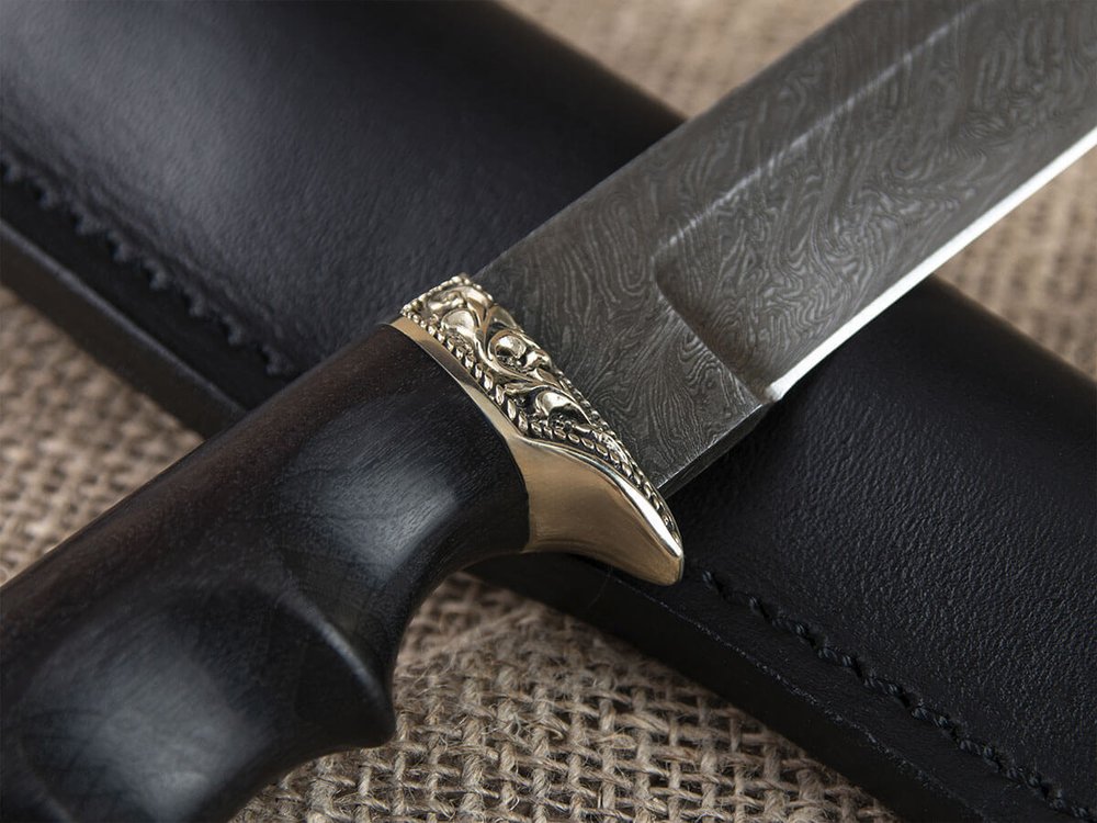 Нож "Тигр малый", дамасская сталь, рукоять черный граб мореный, литье голова зверя