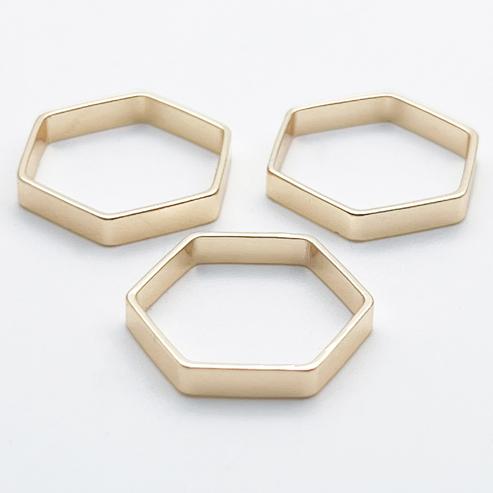 Коннектор Шестигранник, цвет золото, размер 20*18 мм, толщина 3 мм, цена за 1 шт