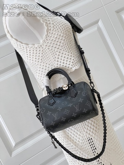 Louis Vuitton Speedy Bandouliere 18