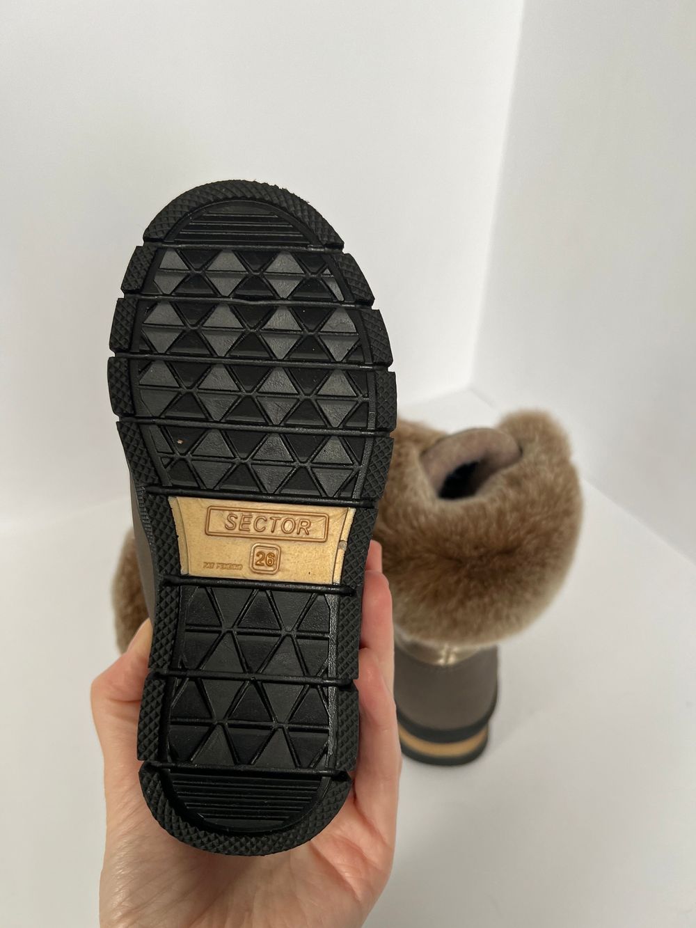 Новые ботинки Jog Dog, 26