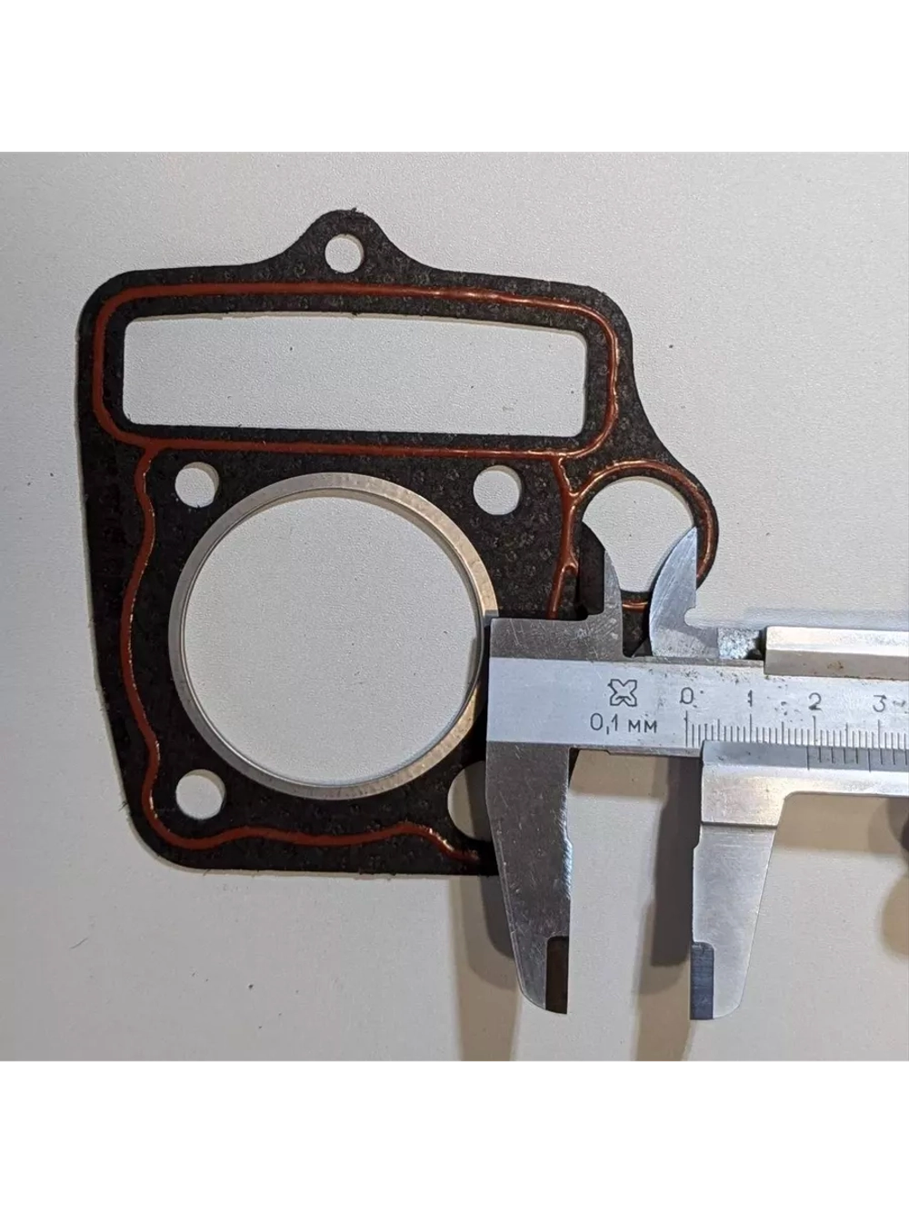 - Комплект прокладок для мотоцикла с двигателем 147FMH