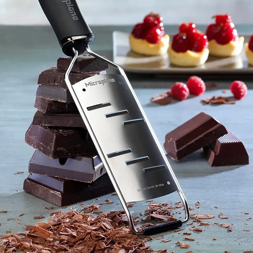 Microplane Терка Gourmet Large Saver, красная