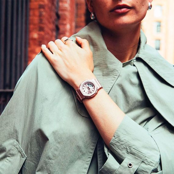 Наручные часы Casio GMA-P2100ST-4A