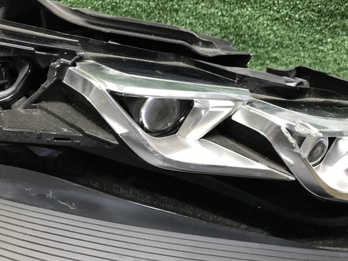 Битая Фара правая Lexus RX 4 (2019-2022) LED