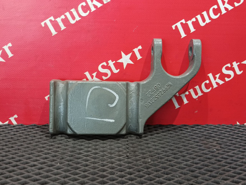 Кронштейн амортизатора переднего левого 2023 года.