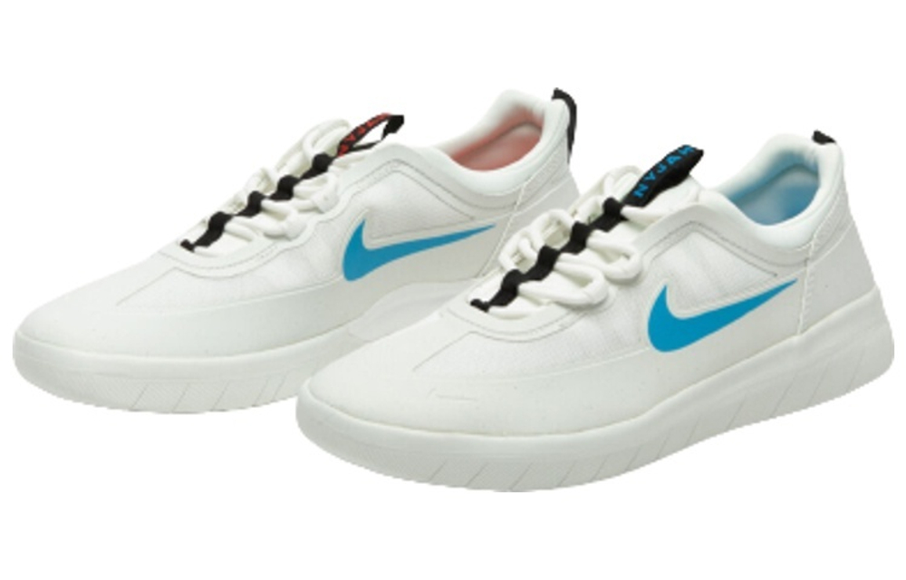 Кроссовки Nike