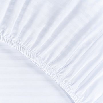 Простыня на резинке  Premier, страйп сатин 200х200х30см. LINNEN