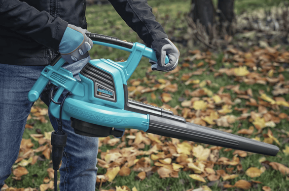 Электрическая воздуходувка Gardena ErgoJet 3000 с функцией всасывания