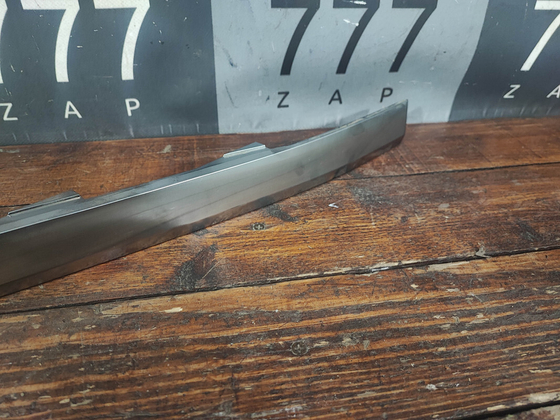 Молдинг заднего бампера правый Genesis GV80 20-нв Б/У Оригинал 86695T6000