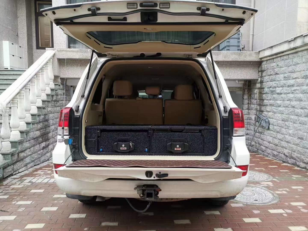 Системы выдвижных ящиков для кухни в Land Cruiser 200 (LC 200) от Forza Performance Тойота Крузак Крузер