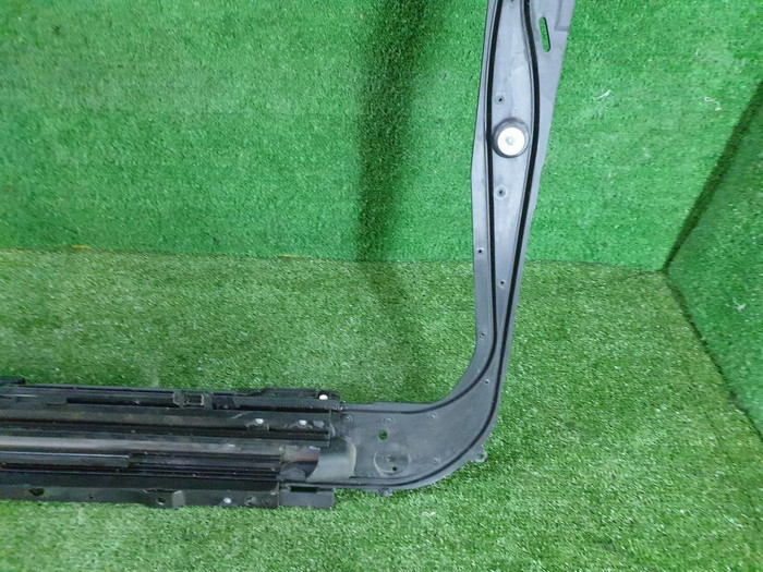 Механизм панорамной крыши BMW X5 F15 (2013-2018)