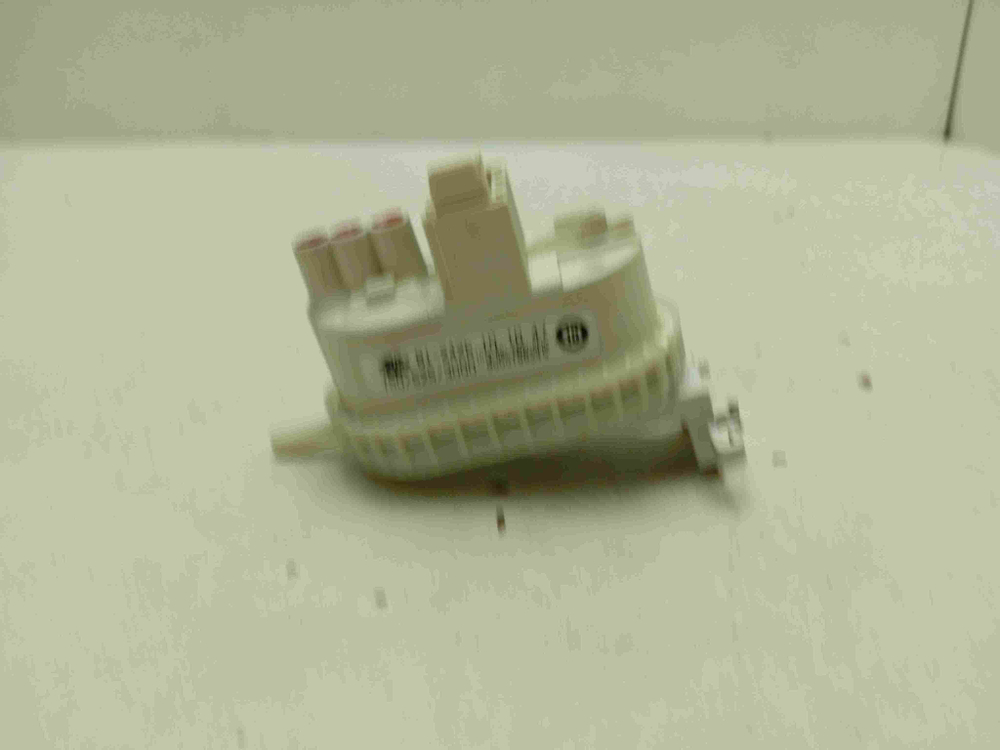 WLX24463OE/23 кт217 Датчик уровня воды для стиральной машины Bosch WLX24463OE/23 б/у