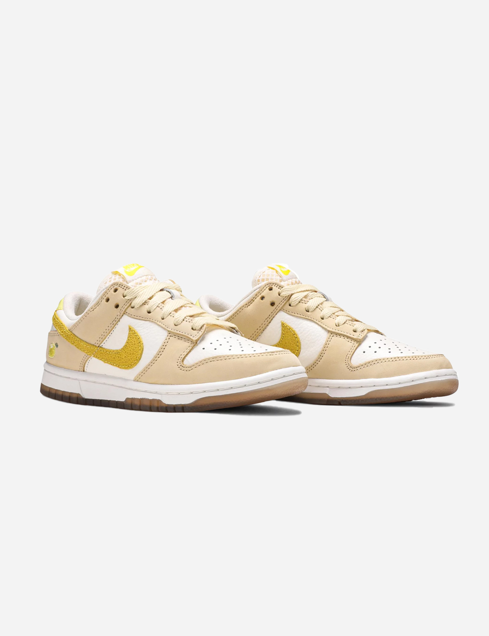 Nike Dunk Low "Lemon Drop"