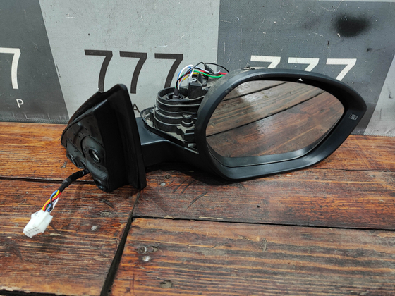 Зеркало правое 8 pin Kaiyi E5 21-нв Б/У Оригинал 601000423AADQJ