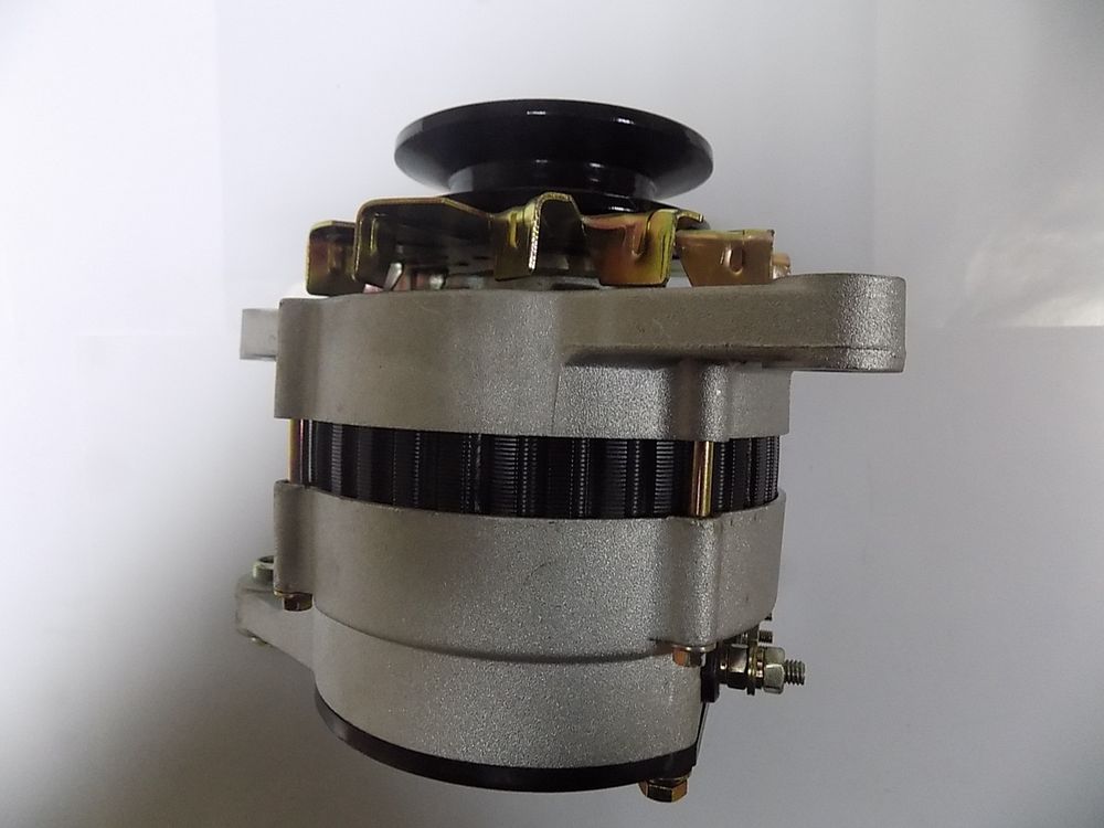 Генератор зарядный TDQ 20 4L (D=90/1B)/Battery charging generator