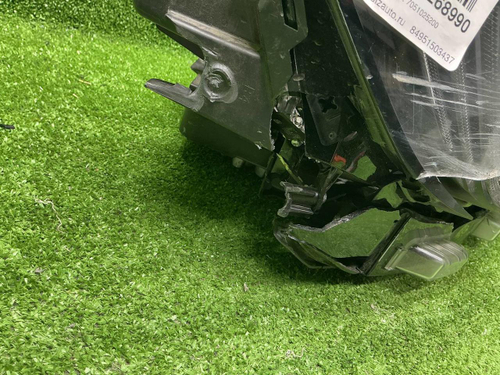 Битая Фара правая Geely Atlas Pro (2021-2025) LED