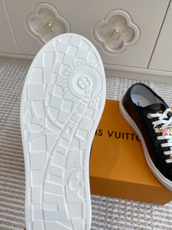 Louis Vuitton Lagoon Sneaker