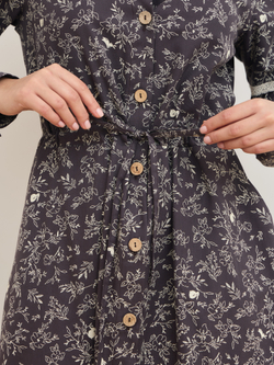 Платье-рубашка с кружевом