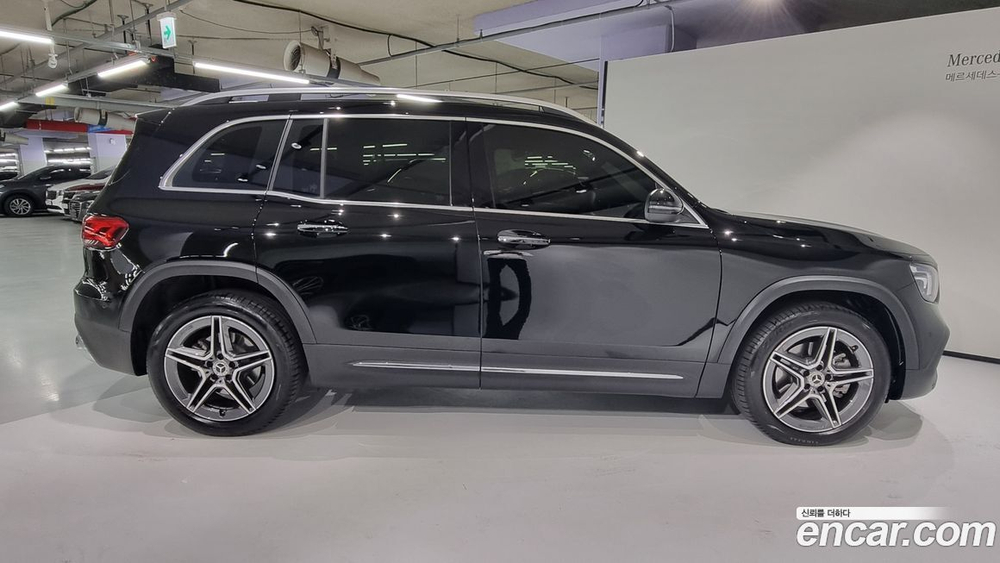 Mercedes-Benz GLB-Class X247 GLB250 4MATIC (10.2023)
