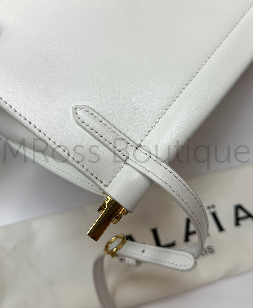 Женская сумка Alaia Le Click East West белого цвета