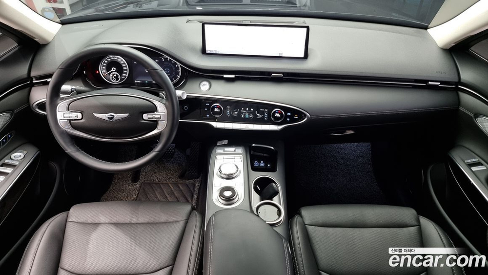 Genesis GV70 2.5T Бензин 2WD (07.2021)