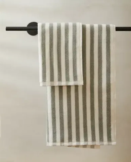 ZARA HOME БАННОЕ ПОЛОТЕНЦЕ С ЦВЕТНЫМИ ПОЛОСКАМИ, СИНИЙ