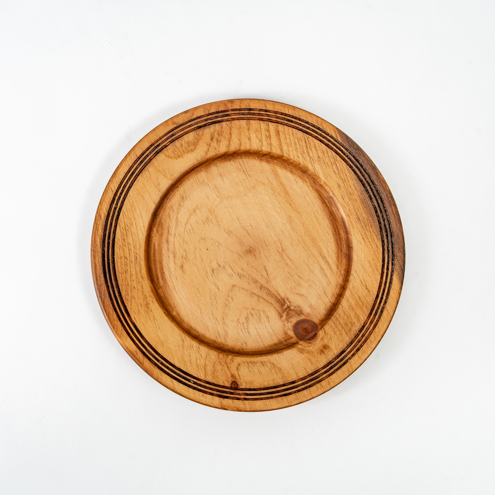 Деревянная плоская тарелка из сибирского кедра 205 мм T170