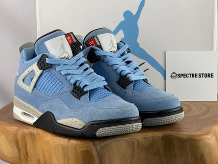 Air Jordan 4 University Blue