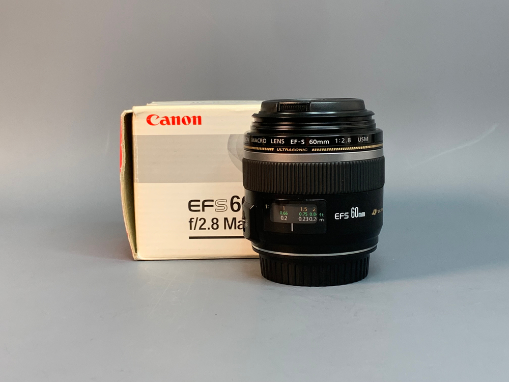 Canon EF-S 60mm 2.8 Macro USM