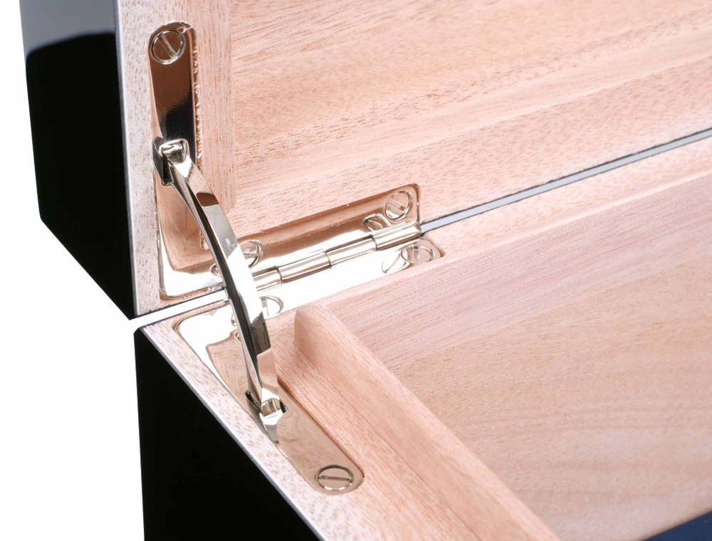 Хьюмидор Gentili Havana Street на 50 сигар, Черный лак