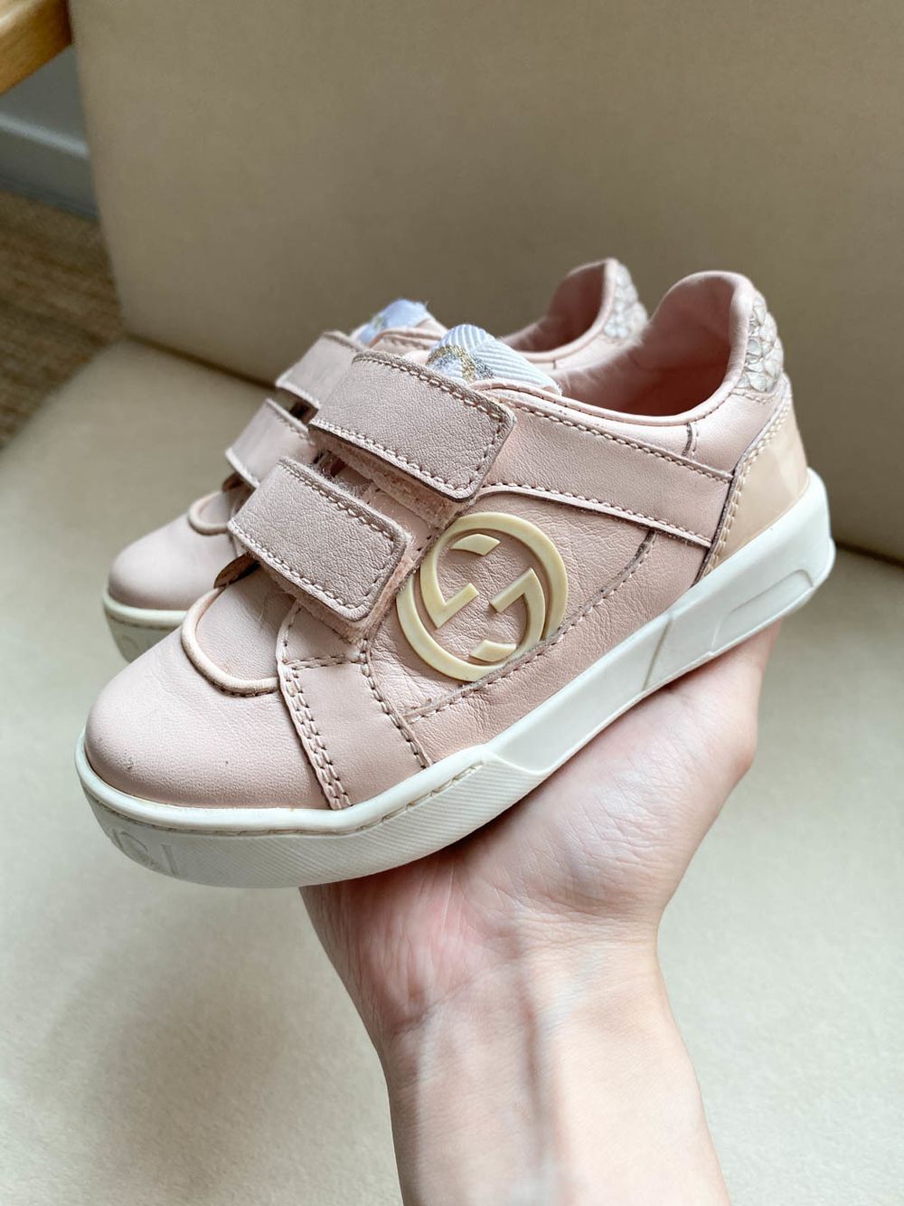 Кроссовки Gucci, 22,5