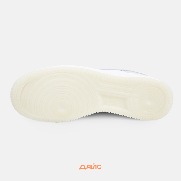 Кроссовки Nike Air Force 1 Low '07 LV8 