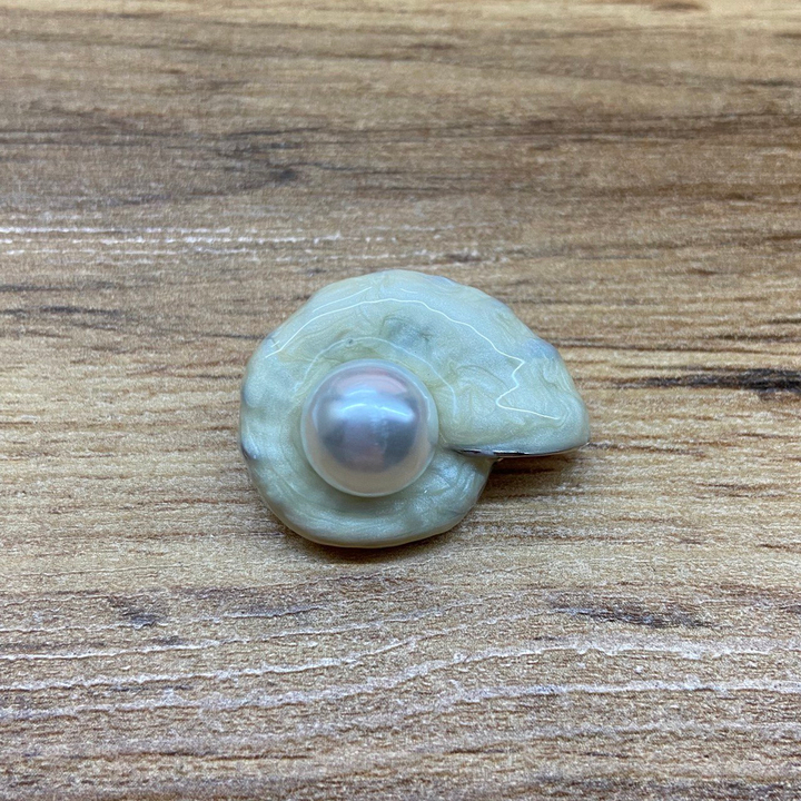 Брошь Ракушка с жемчужиной цвет перламутровый белый металл серебристый