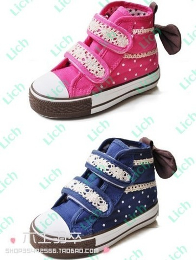 Кеды высокие со вставками в горох, бантом и кружевной отделкой